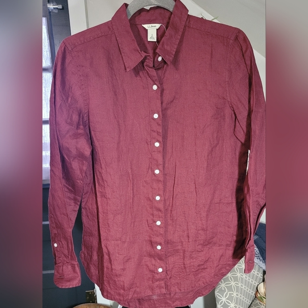 L.L Bean Linen Button Down Shirt Small Petite